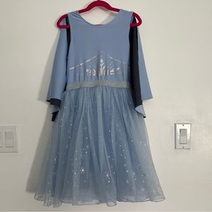 Frozen II Elsa dress size L in good condition
